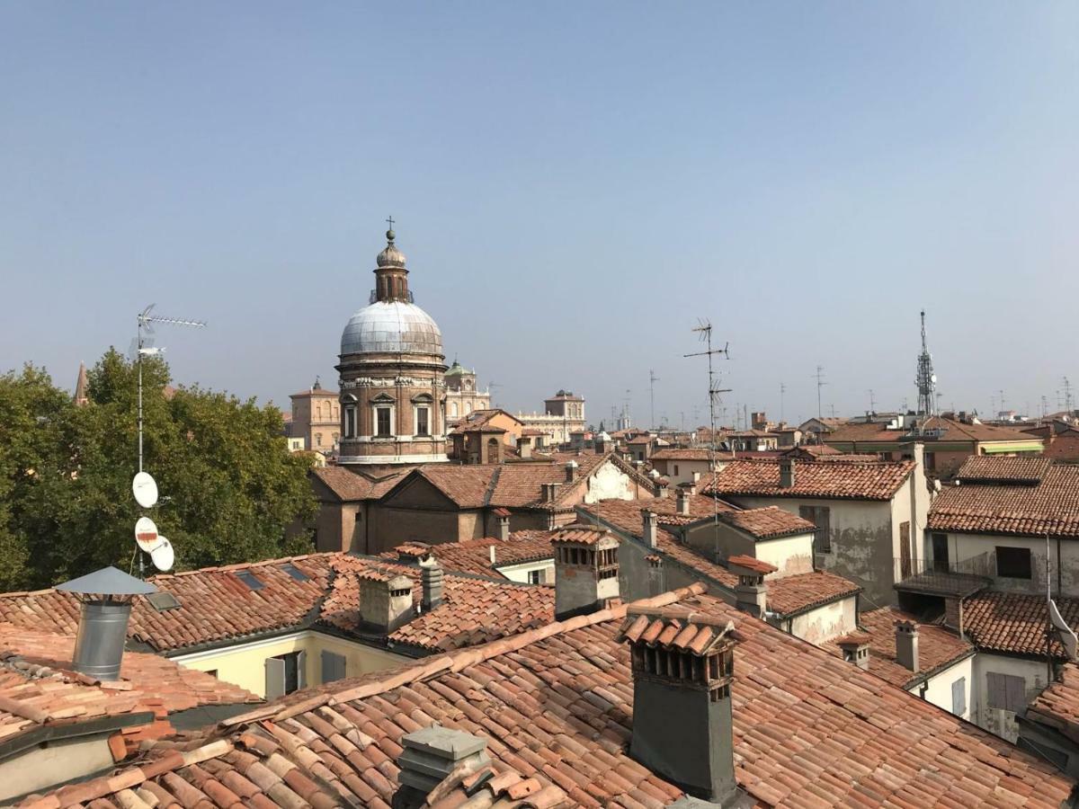Modena Charme Apartman Kültér fotó